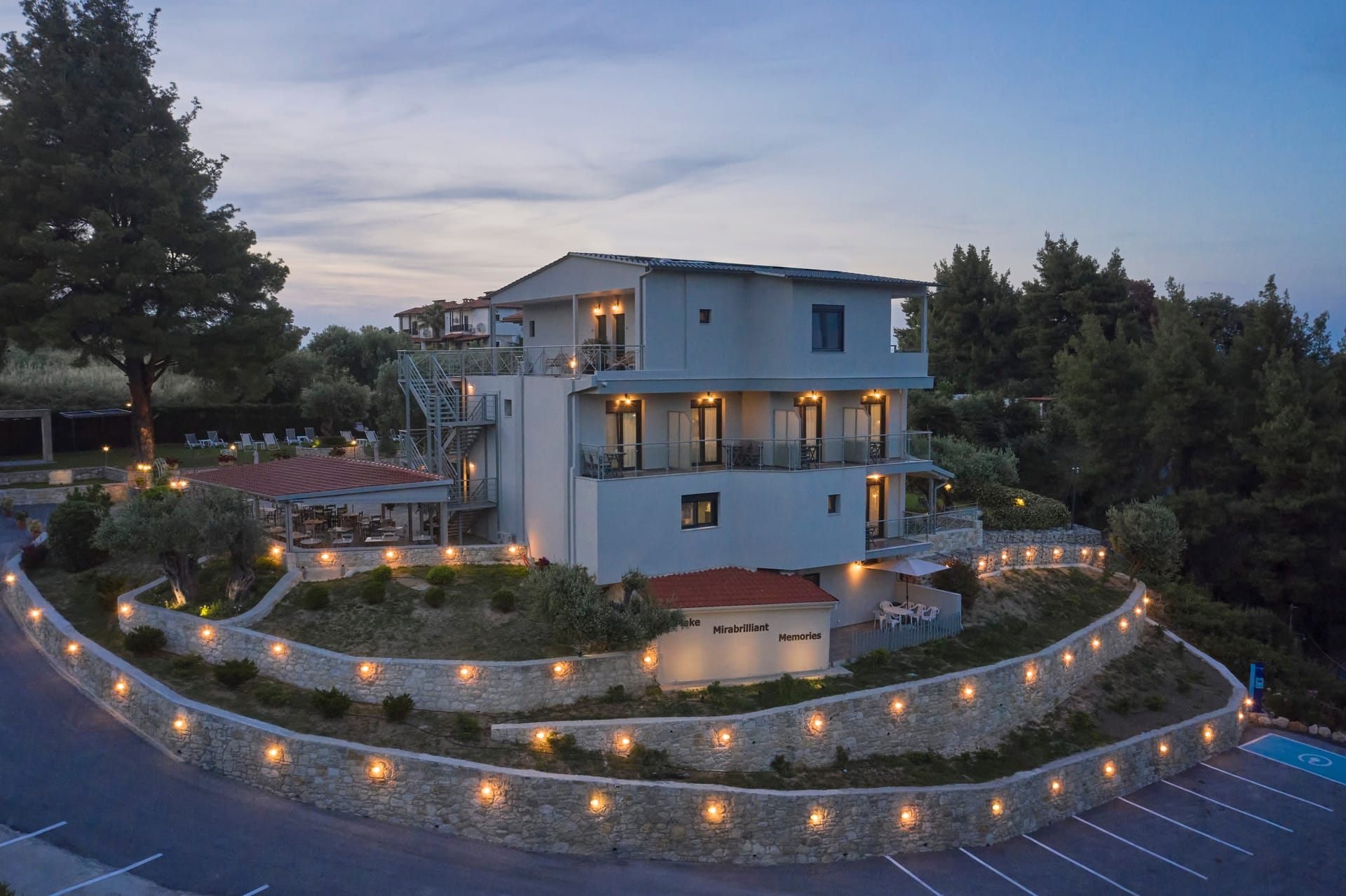 Mirabilia Boutique Hotel