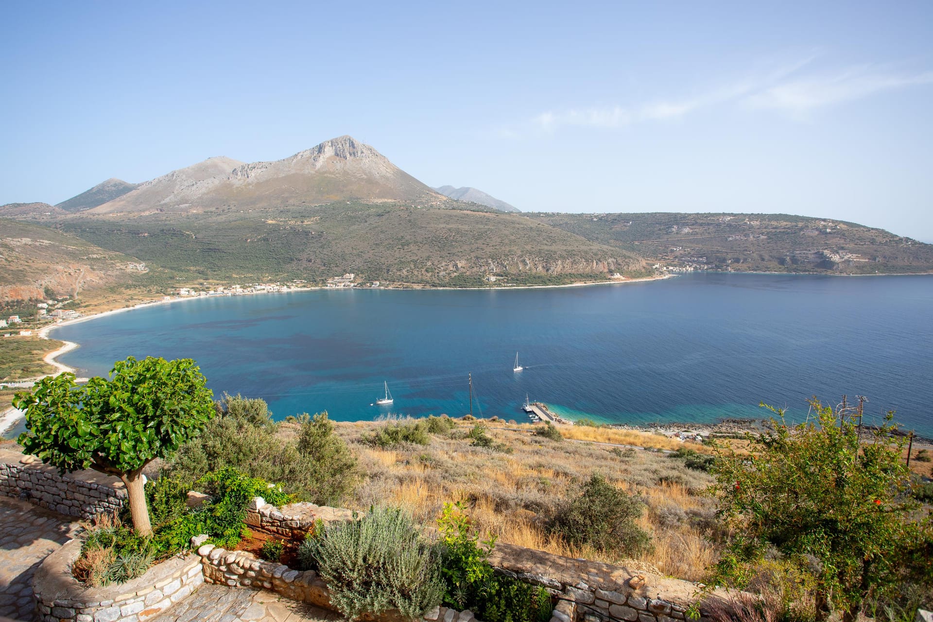 Akrolithi Boutique hotel