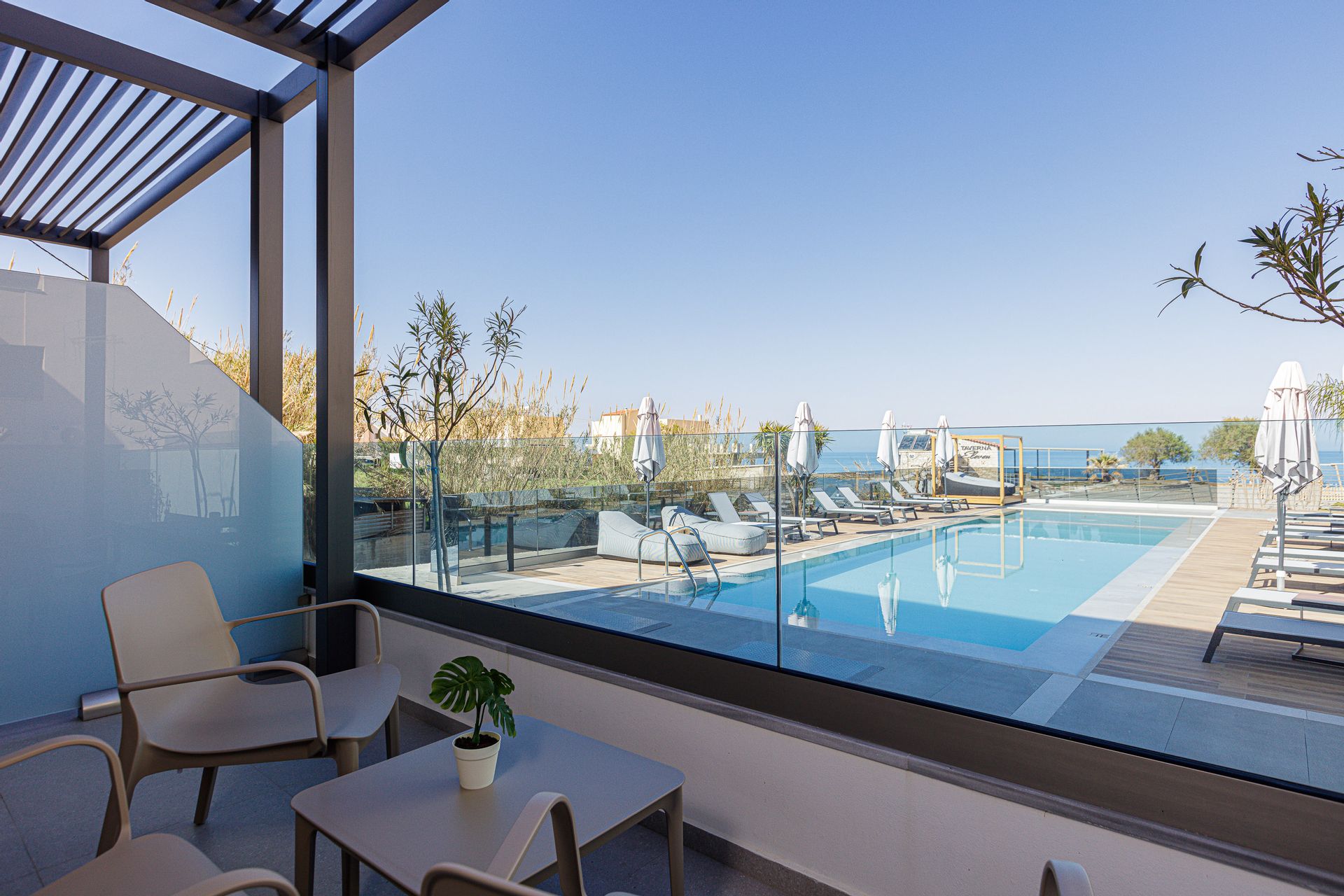 Eleven Boutique Suites hotel