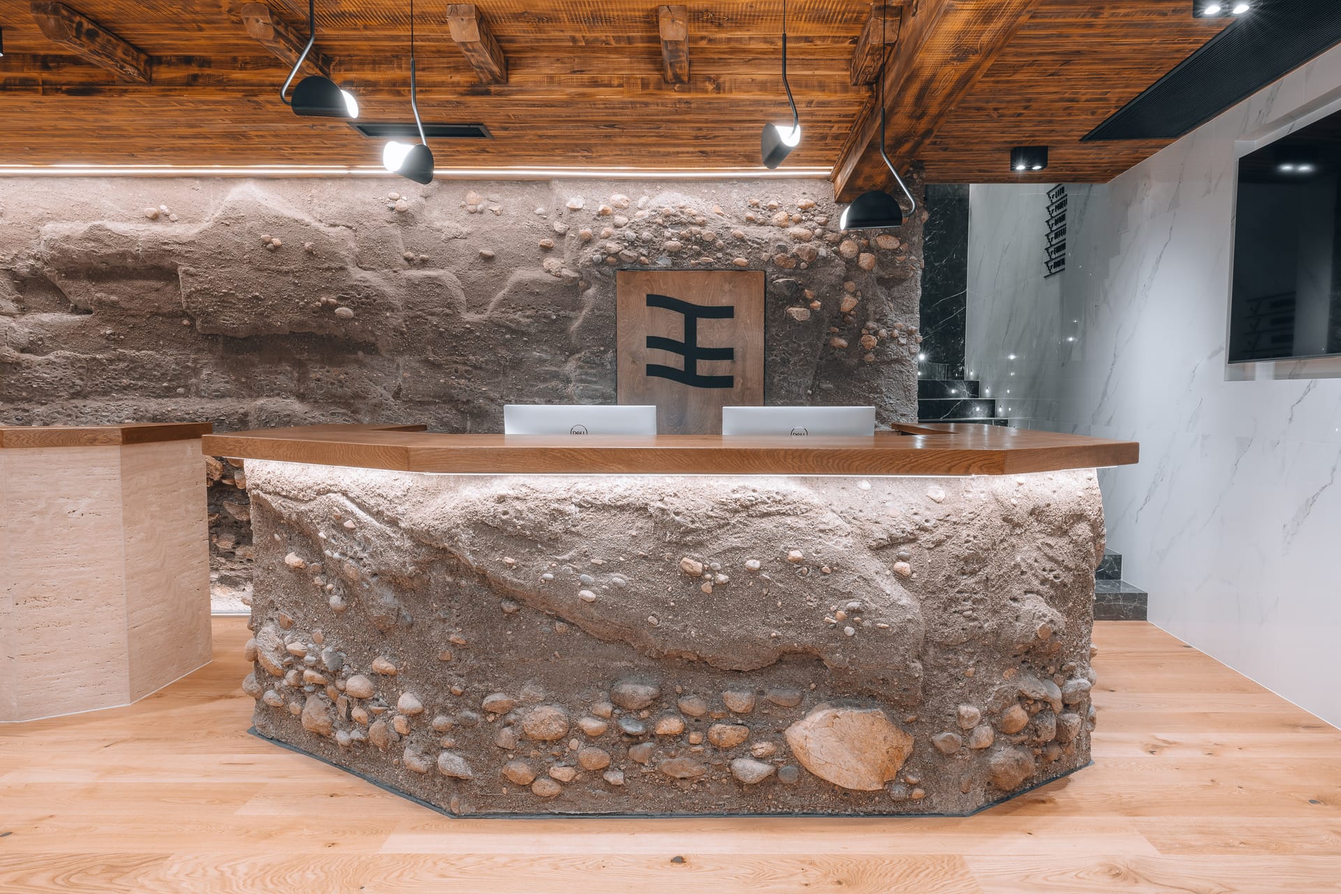 Tsikeli Boutique Hotel