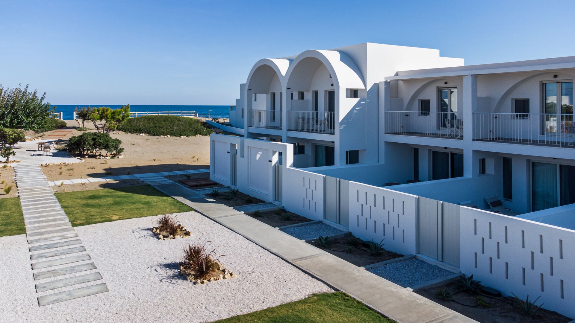 ALERÓ Seaside Skyros Resort