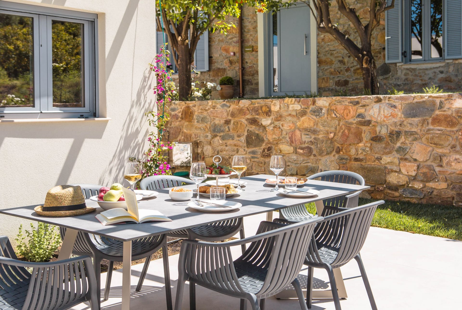 EVGE Experience Boutique Hotel