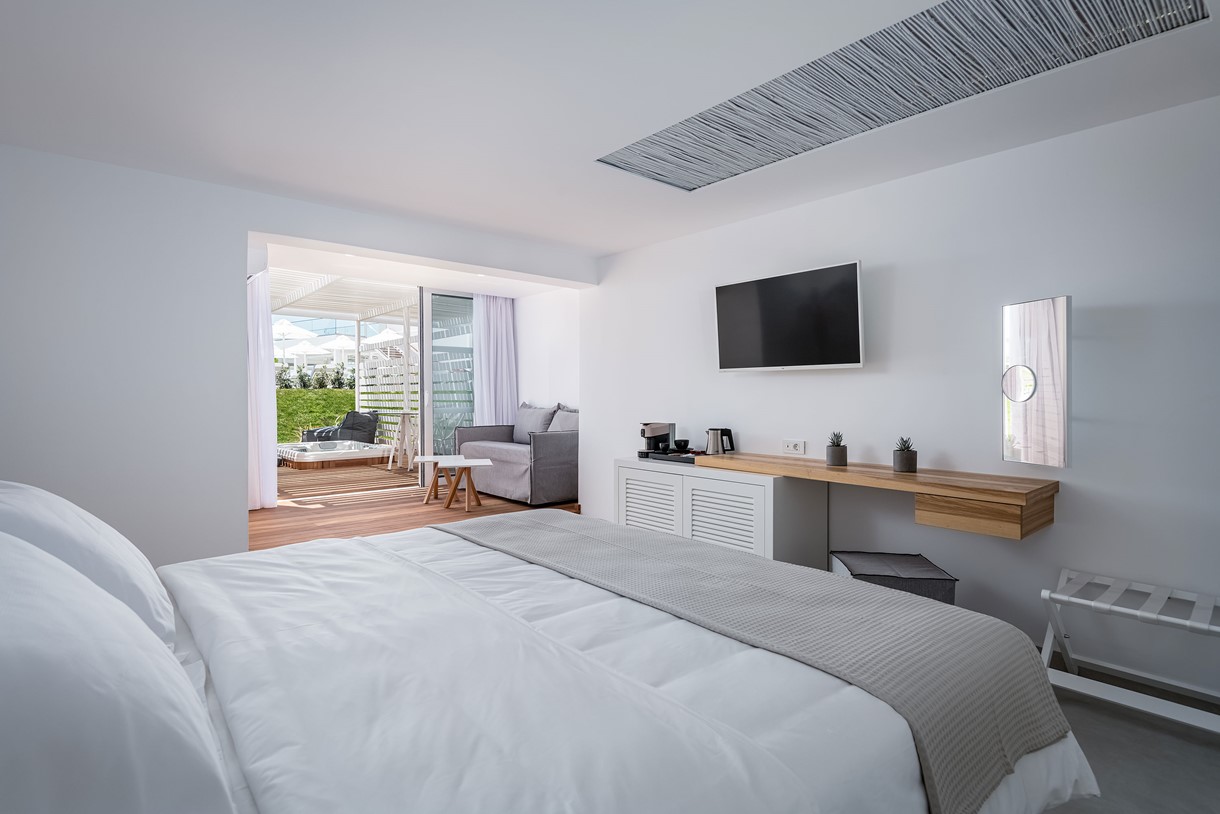 Kantouni Beach Boutique Hotel