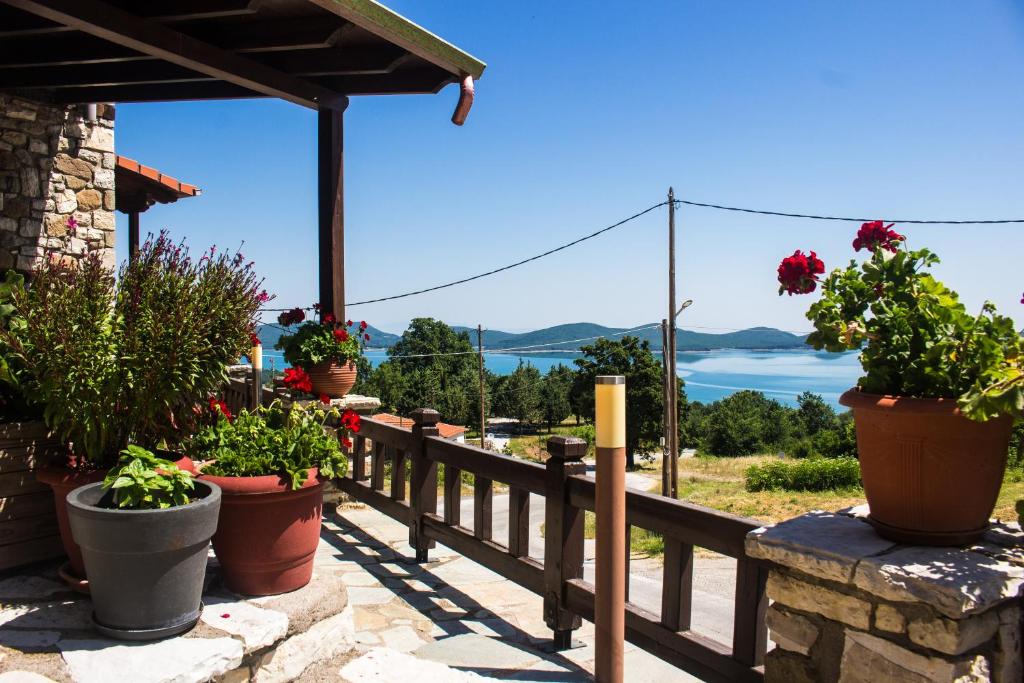 Pandion Boutique Hotel & Suites